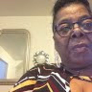 Meet your Posher, Cynthia